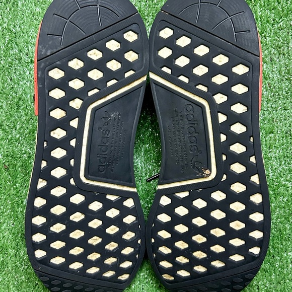 adidas NMD XR1
OG Black - Picture 4 of 7